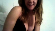 Busty Teen flashes big boobs and pussy on webcam